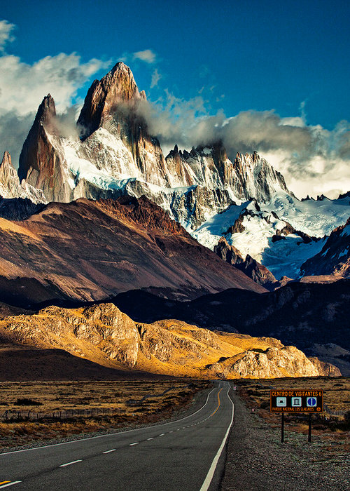Road to Fitz Roy, Argentina